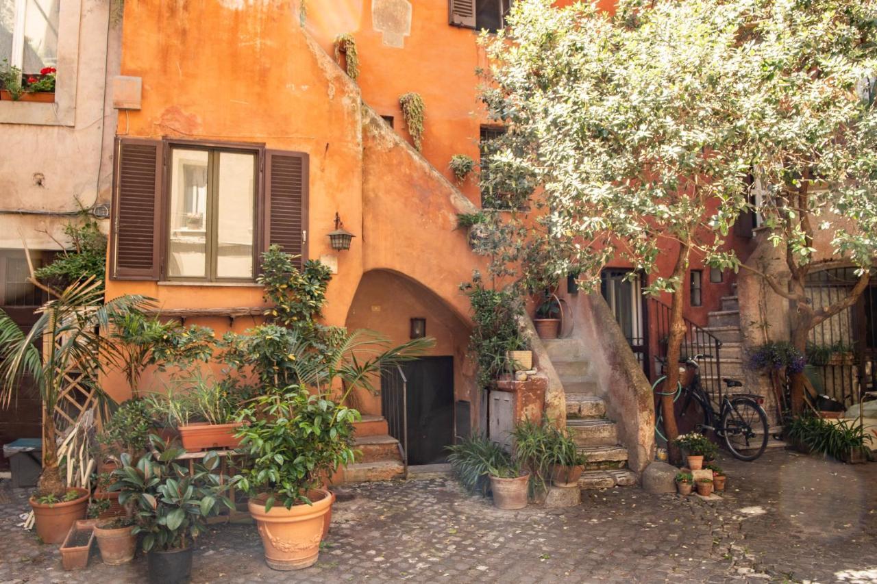 The Red House At Arco Degli Acetari Roma Exterior foto