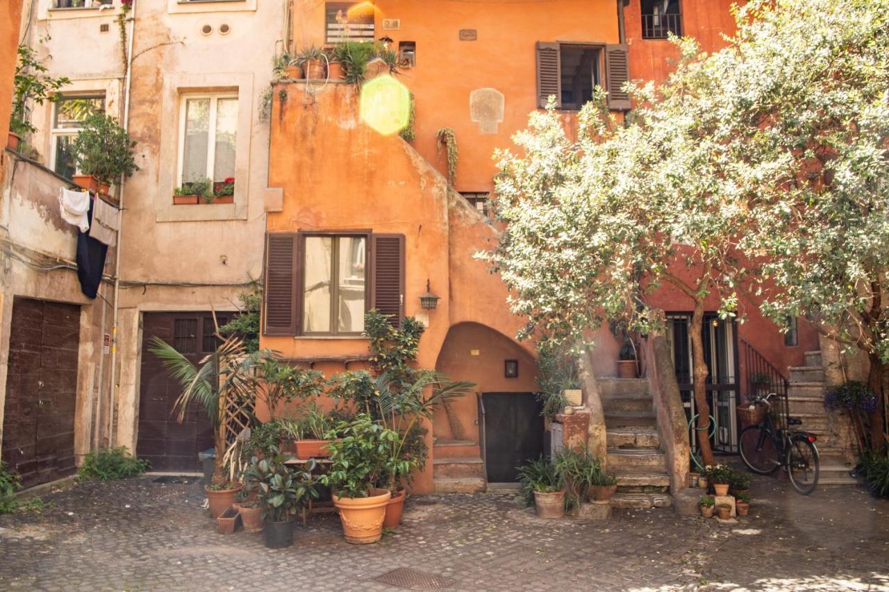 The Red House At Arco Degli Acetari Roma Exterior foto